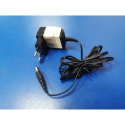 Адаптер 3V 2А 5,5*2,1мм LY045-030-0600E для портативной аудиотехники