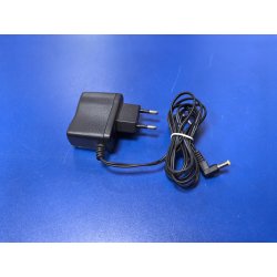 Адаптер 5В 1.5А 4,0*1,7мм для фоторамки Digma