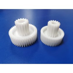 Шестерни мясорубки Kenwood (пара косозубая+прямозубая) среддняя+больш KW712649+ MG700/710/720