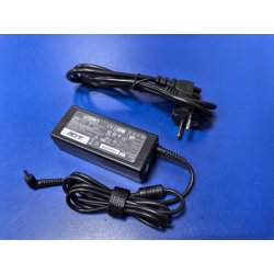 Блок питания (сетевой адаптер) для ноутбука Acer 19V 3,42A (3.0x1,0mm) PA-1700-02 (с кабелем) N18177